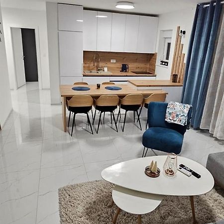 Superior Apartment Lisinski - Private Parking - 2 & 3 Bedroom Загреб Екстер'єр фото