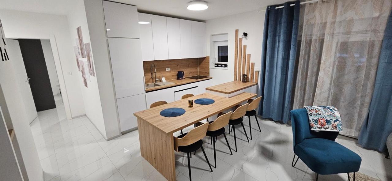Superior Apartment Lisinski - Private Parking - 2 & 3 Bedroom Загреб Екстер'єр фото