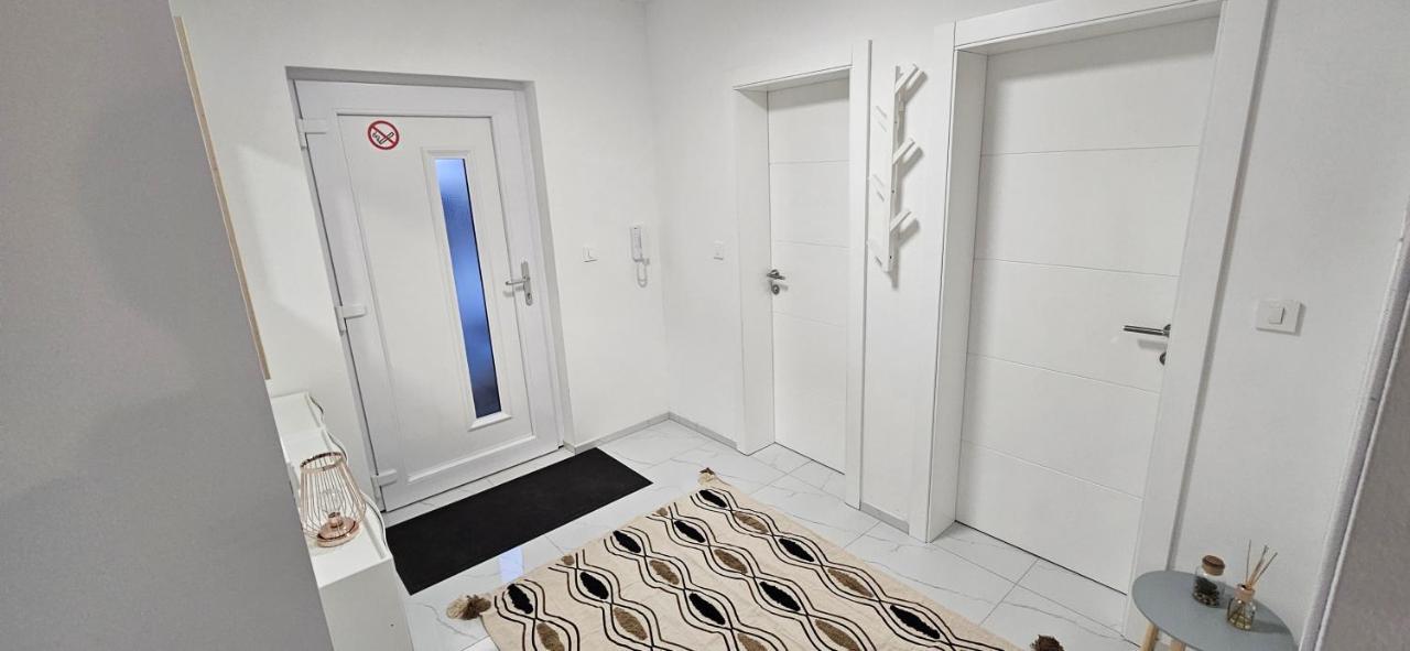 Superior Apartment Lisinski - Private Parking - 2 & 3 Bedroom Загреб Екстер'єр фото